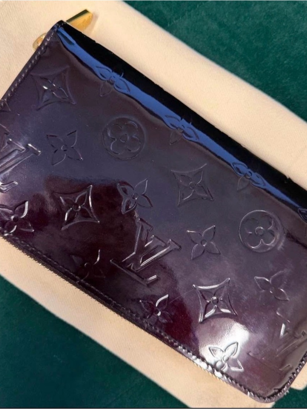 Louis Vuitton Vernis Patent Wallet in Deep Bordeaux/Black